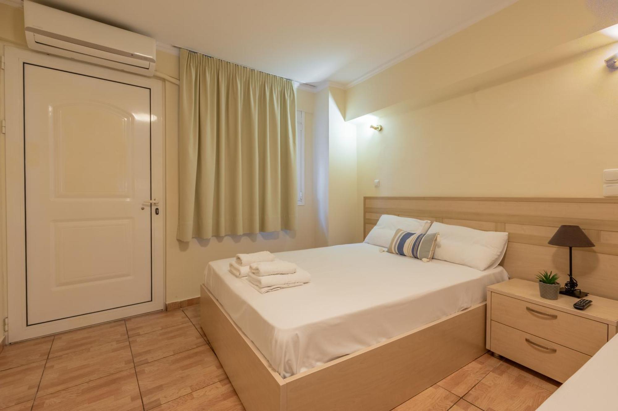 Fontana Luxury Rooms Mytilíni エクステリア 写真